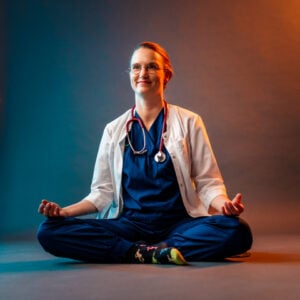 Mindfulness auttaa kivunhallinnassa – kurssi alkaa maaliskuussa