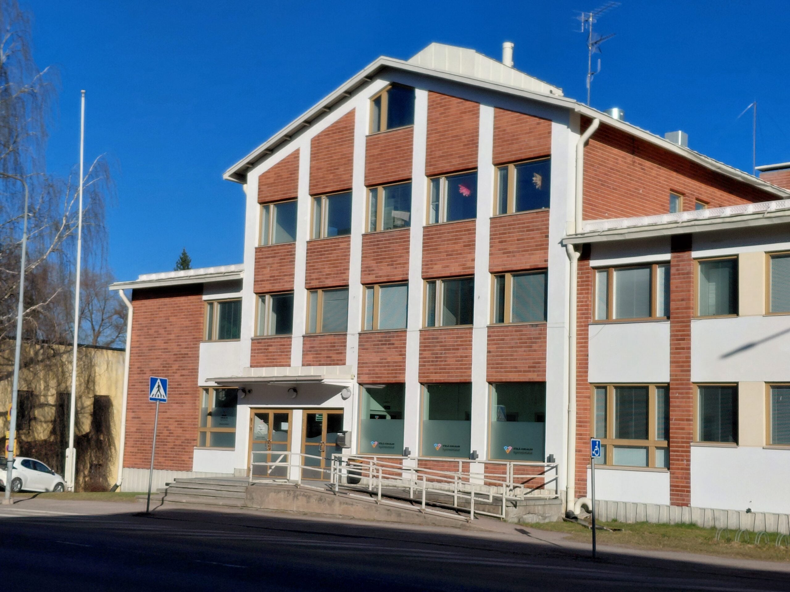 Muutos asiakkaiden kulkuun Imatran aikuisten keskuksessa